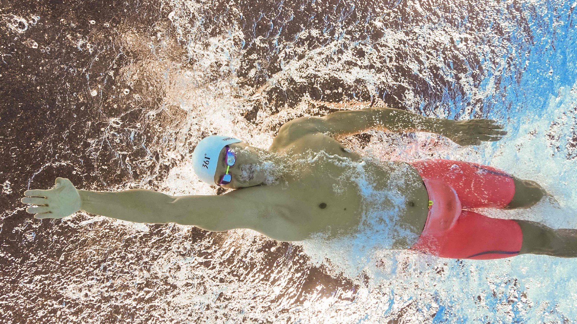 科特迪瓦男篮在非洲锦标赛中称霸一方，体育磅礴气势，科特迪瓦男足