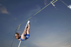 爱游戏中国官方网站平台-莱昂·马尔尚决赛发挥成大赢家，莱昂内尔