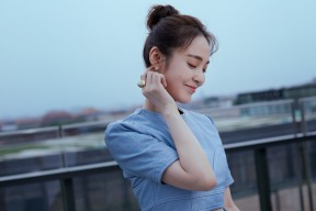 爱游戏 电竞-埃利亚·维维亚尼赢得场地自行车全能金牌，维亚利和维埃里